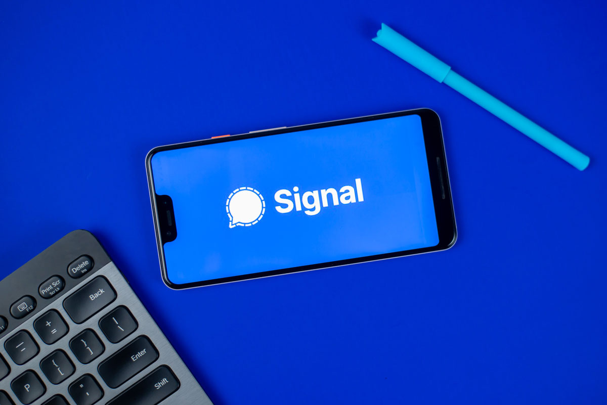 سیگنال چیست و چرا کاربران از واتساپ به سیگنال مهاجرت می‌کنند؟